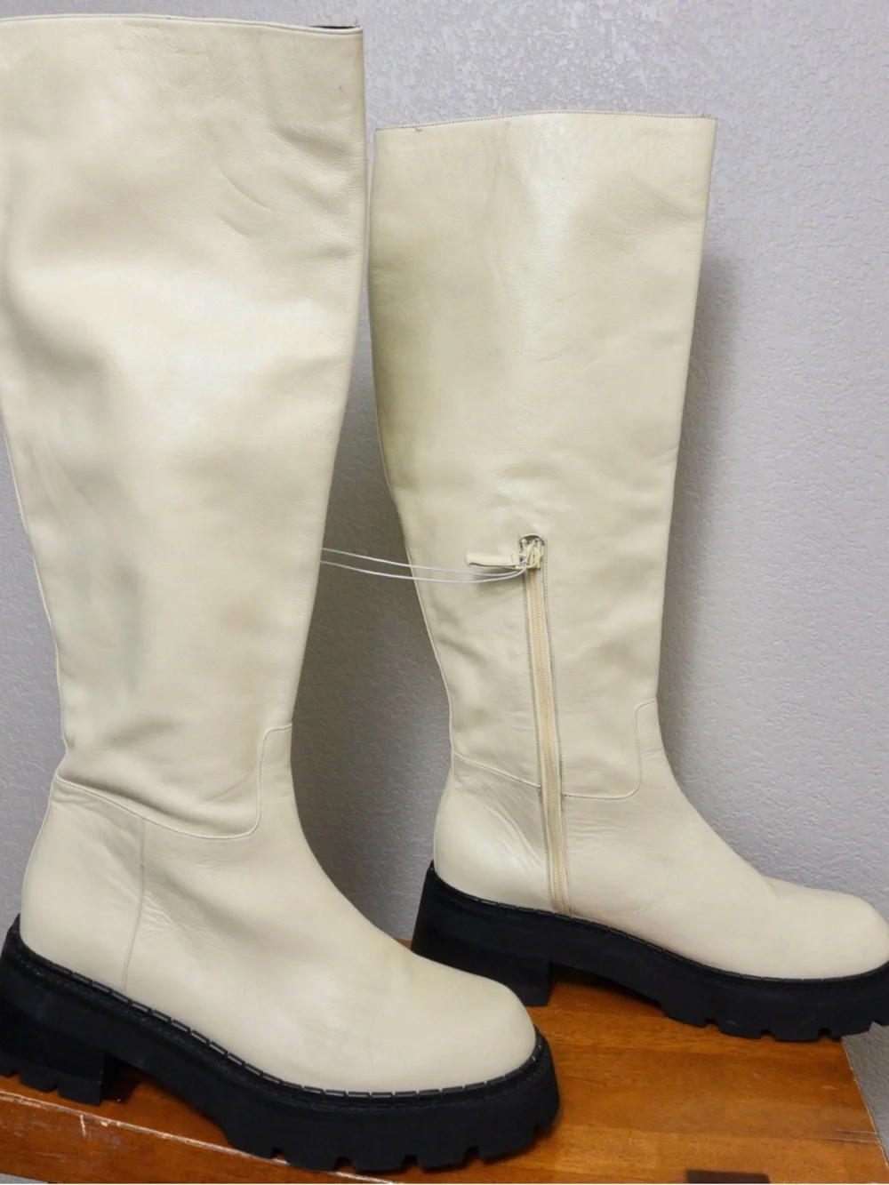 NWT By FAR Russel Lamb Leather Knee High Boot Ivory Chunky Lug Platform Size 38